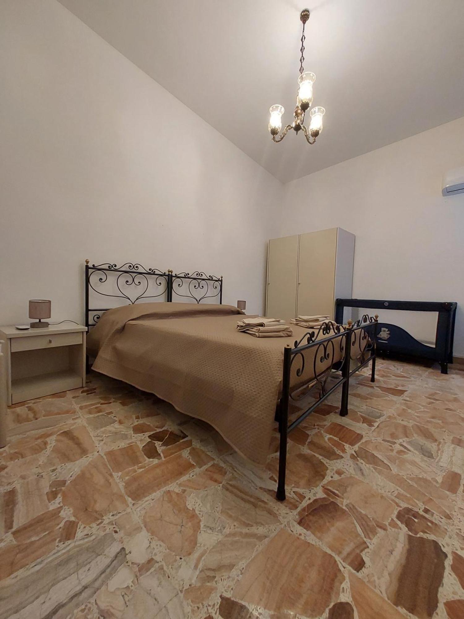 Casa Vacanze Zarinu Orgosolo Dış mekan fotoğraf