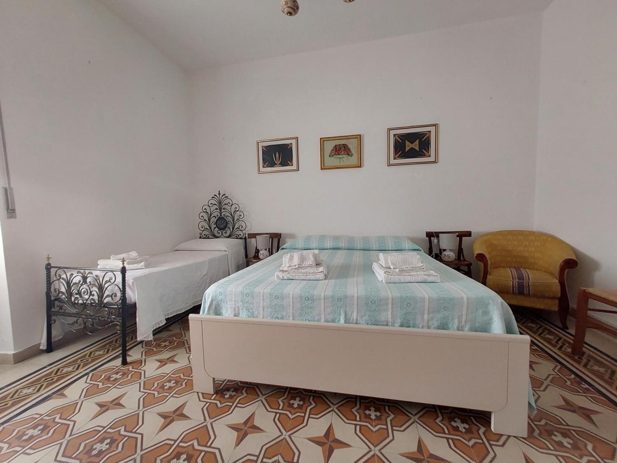 Casa Vacanze Zarinu Orgosolo Dış mekan fotoğraf