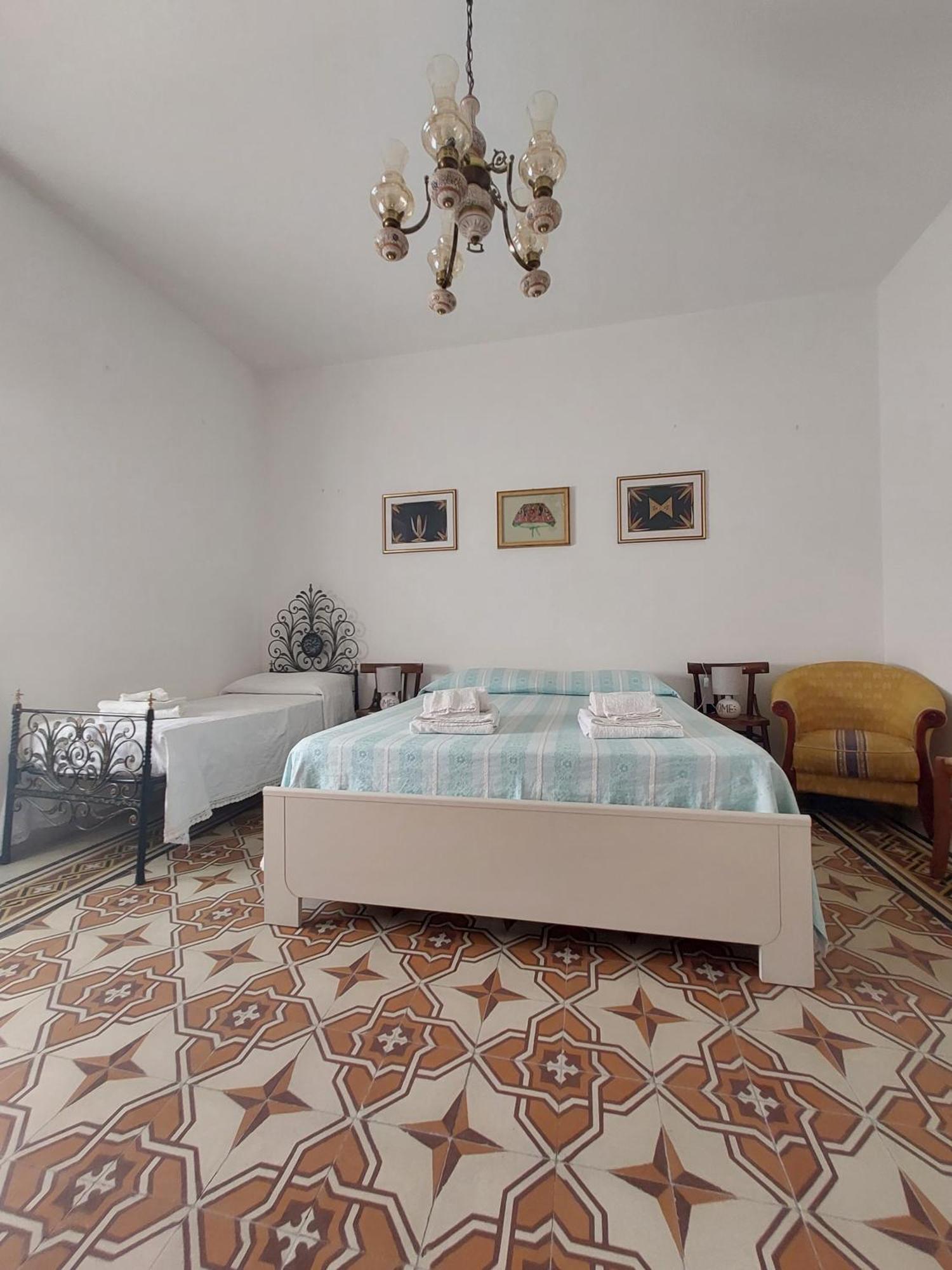 Casa Vacanze Zarinu Orgosolo Dış mekan fotoğraf